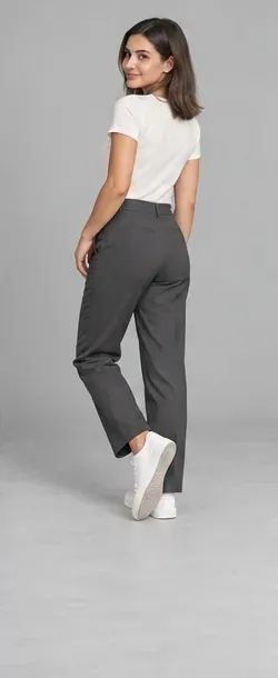 Fashion pose: Quarter turn