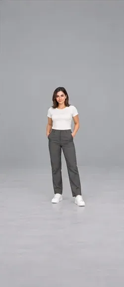 Fashion pose: Wide environmental view